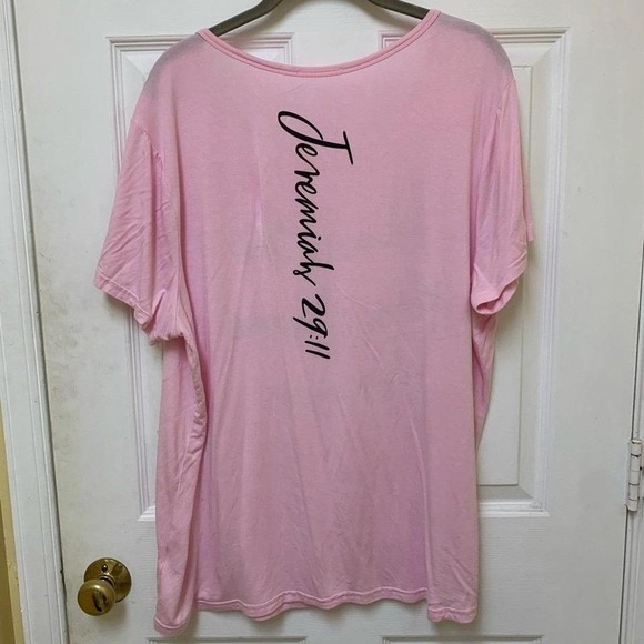 Pink religious women's tshirt - Picture 5 of 6